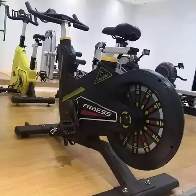Profesjonalny rower spinningow – Home Gym Equipments recenzja i cena